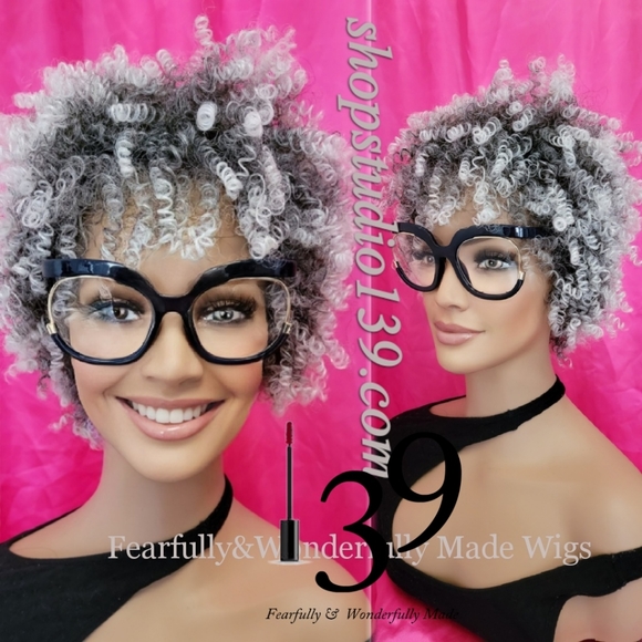 Salt and pepper kinky curly wig - Picture 1 of 2